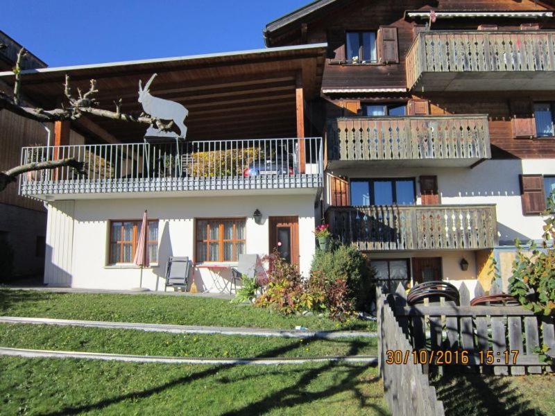Flumina - Ferienwohnung Fuer Max. 4 Personen Flims Exteriör bild