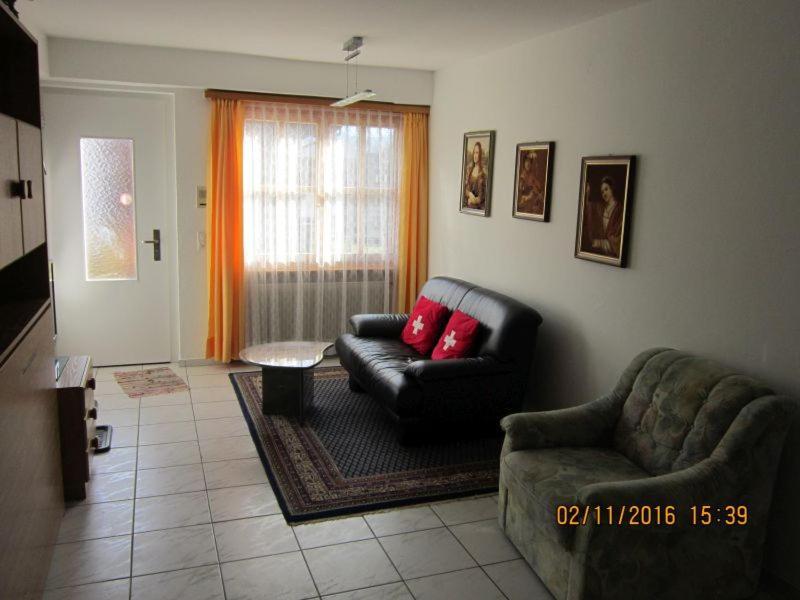 Flumina - Ferienwohnung Fuer Max. 4 Personen Flims Exteriör bild